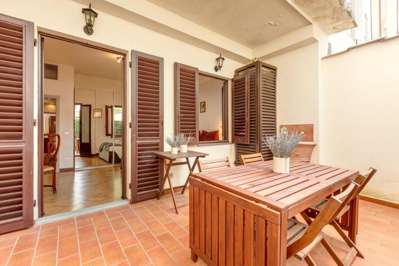 Alfani Deluxe Apartment By Mamo Florenz Exterior foto