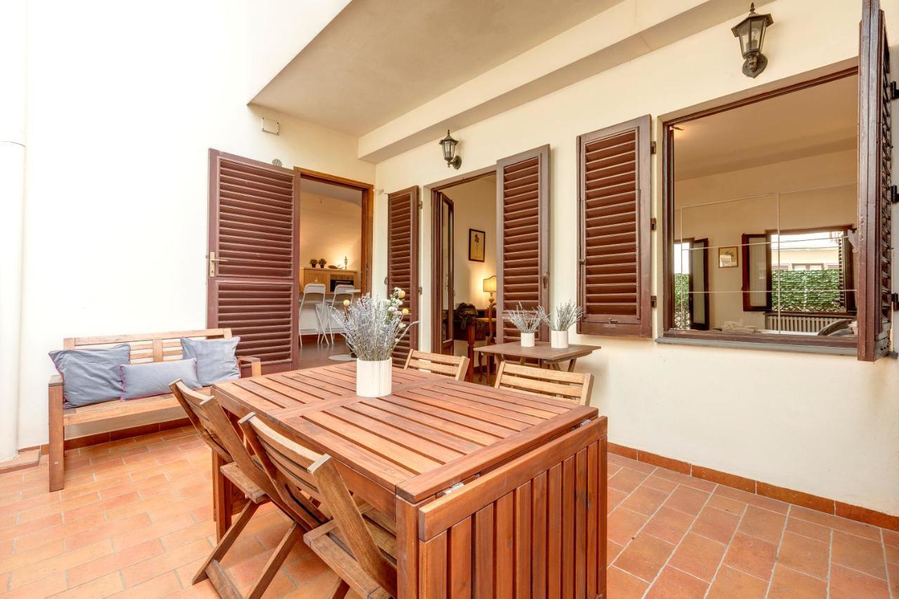 Alfani Deluxe Apartment By Mamo Florenz Exterior foto